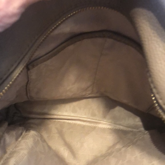 Micheal Kors rhea small leather backpack - Picture 4 of 10